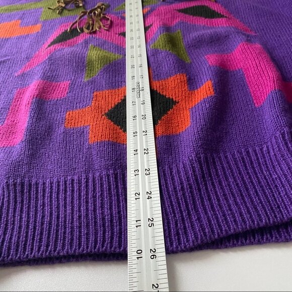 VTG Funky Western knit Sweater with Tassels - Picture 7 of 7